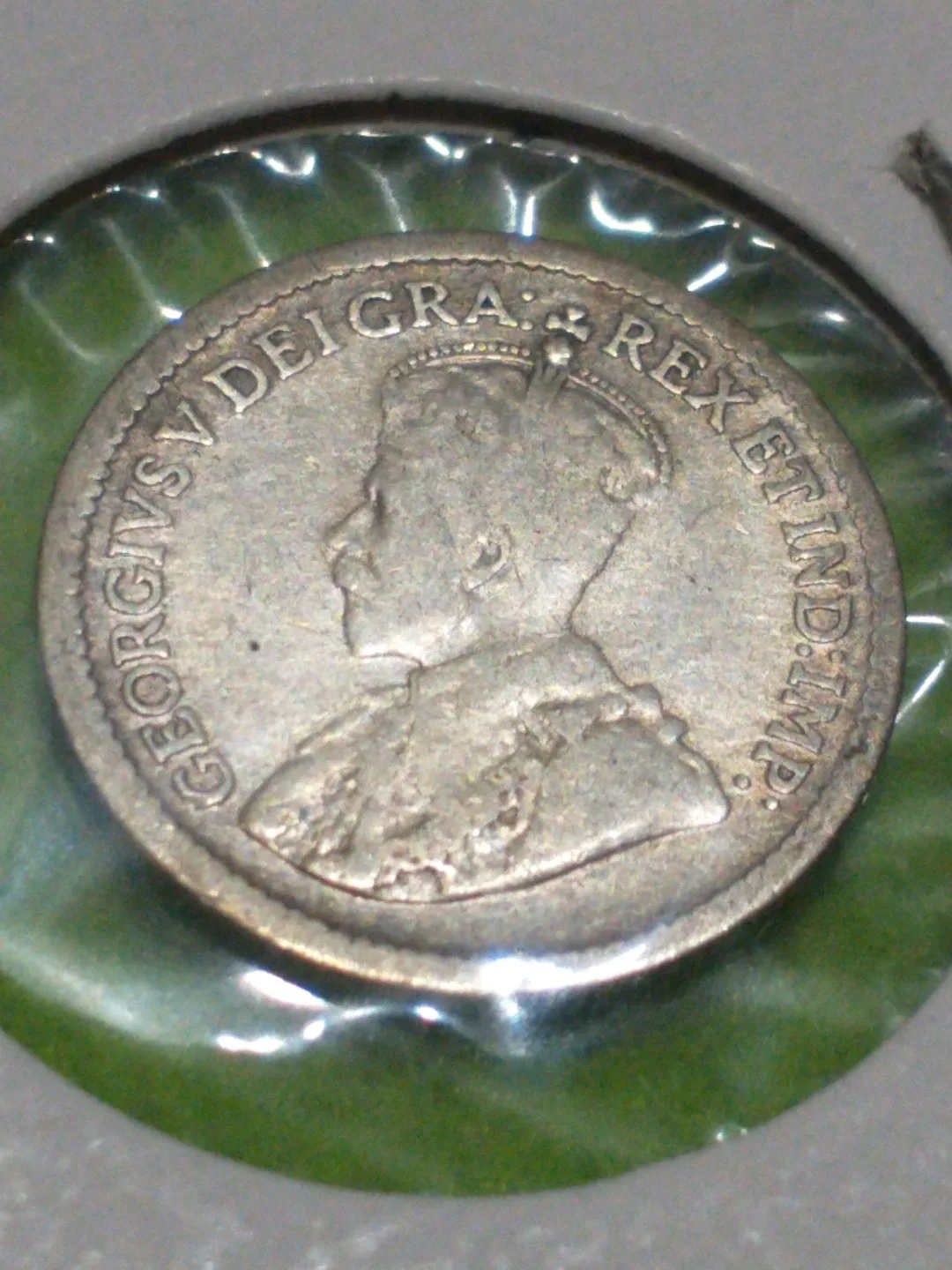 Gorgeous 1916 VF AU Canada George V .800 silver 5 cents KM #22a image indicator(4)