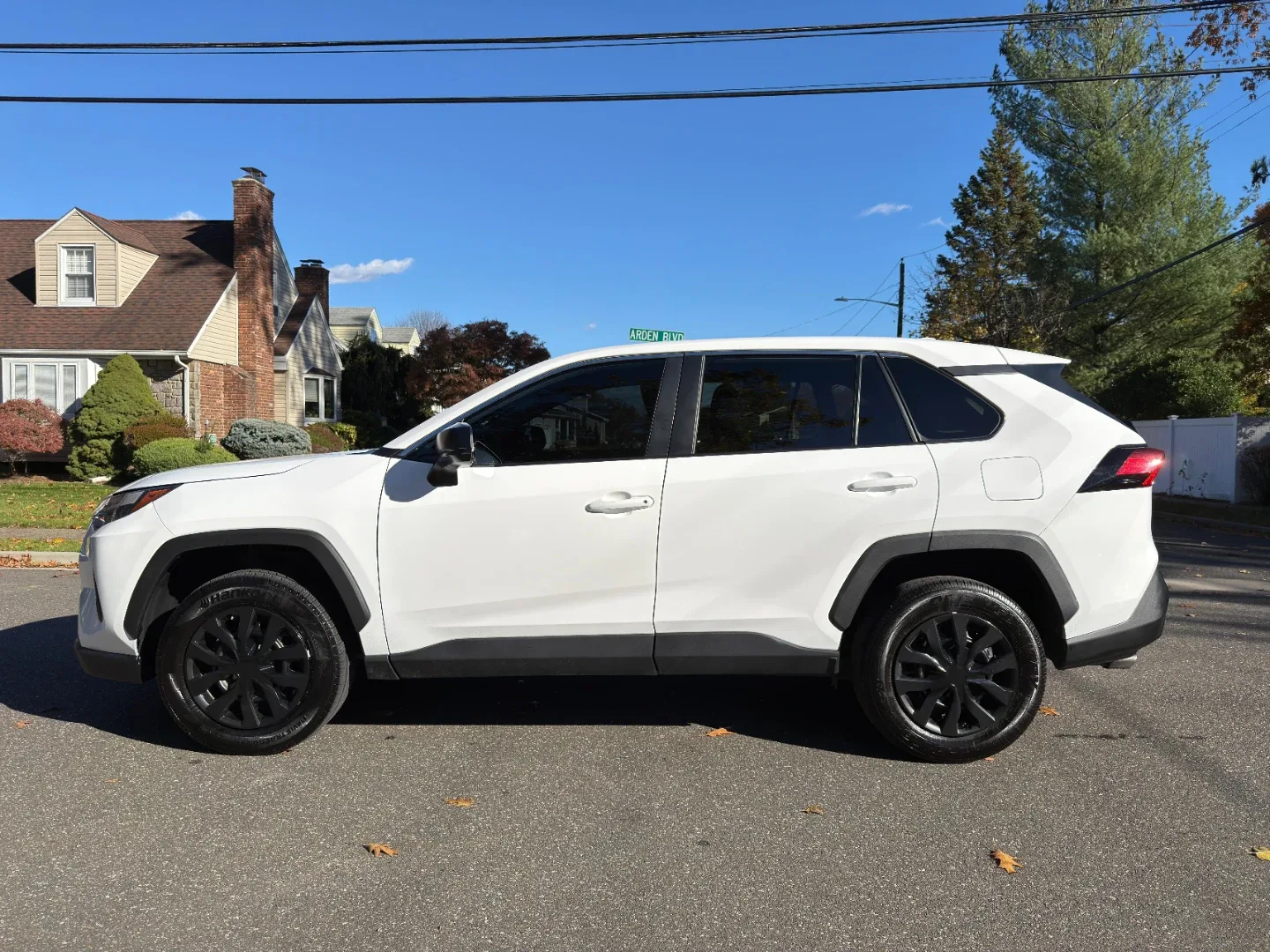 2024 Toyota Rav4 LE image indicator(2)