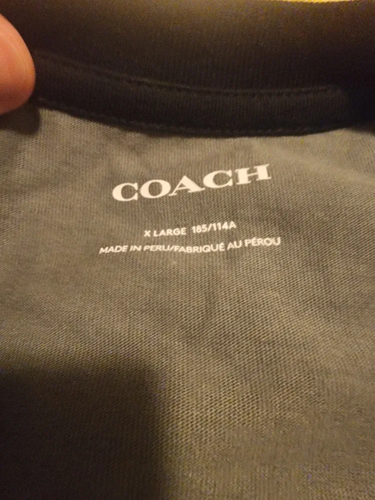 Coach XL T-Shirt image indicator(4)
