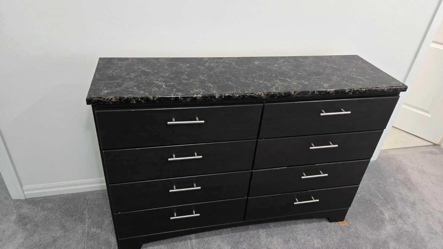 Black 8-Drawer Dresser - photo 3