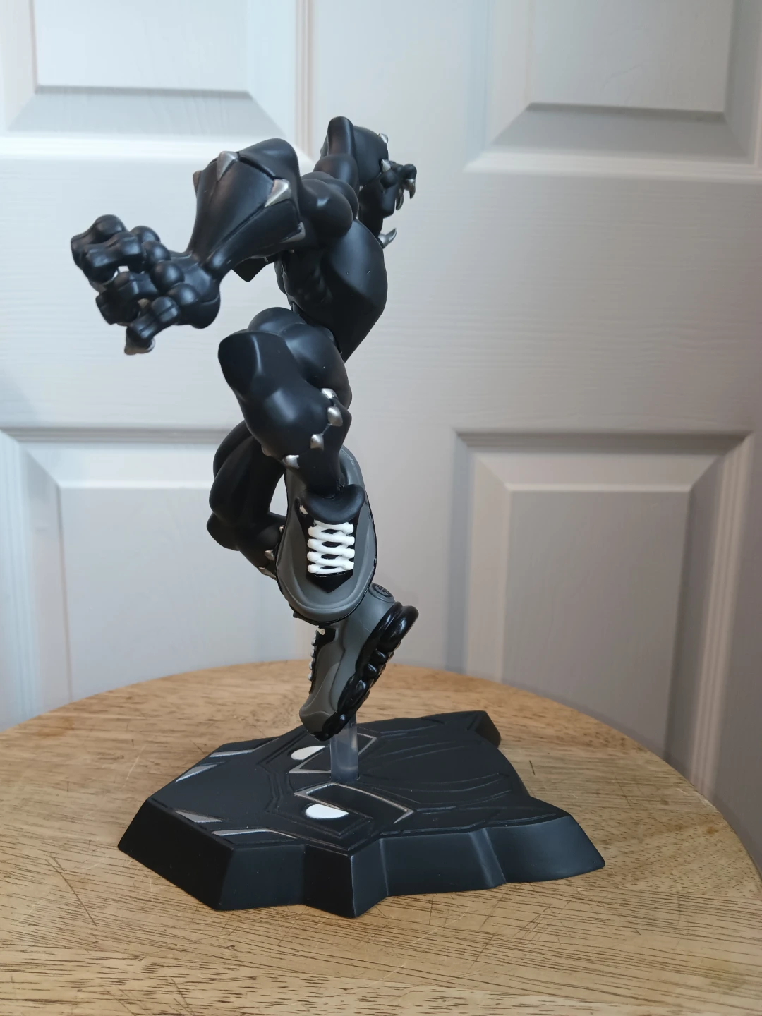 Black Panther Collectible Figure from Unruly Industries - photo 2