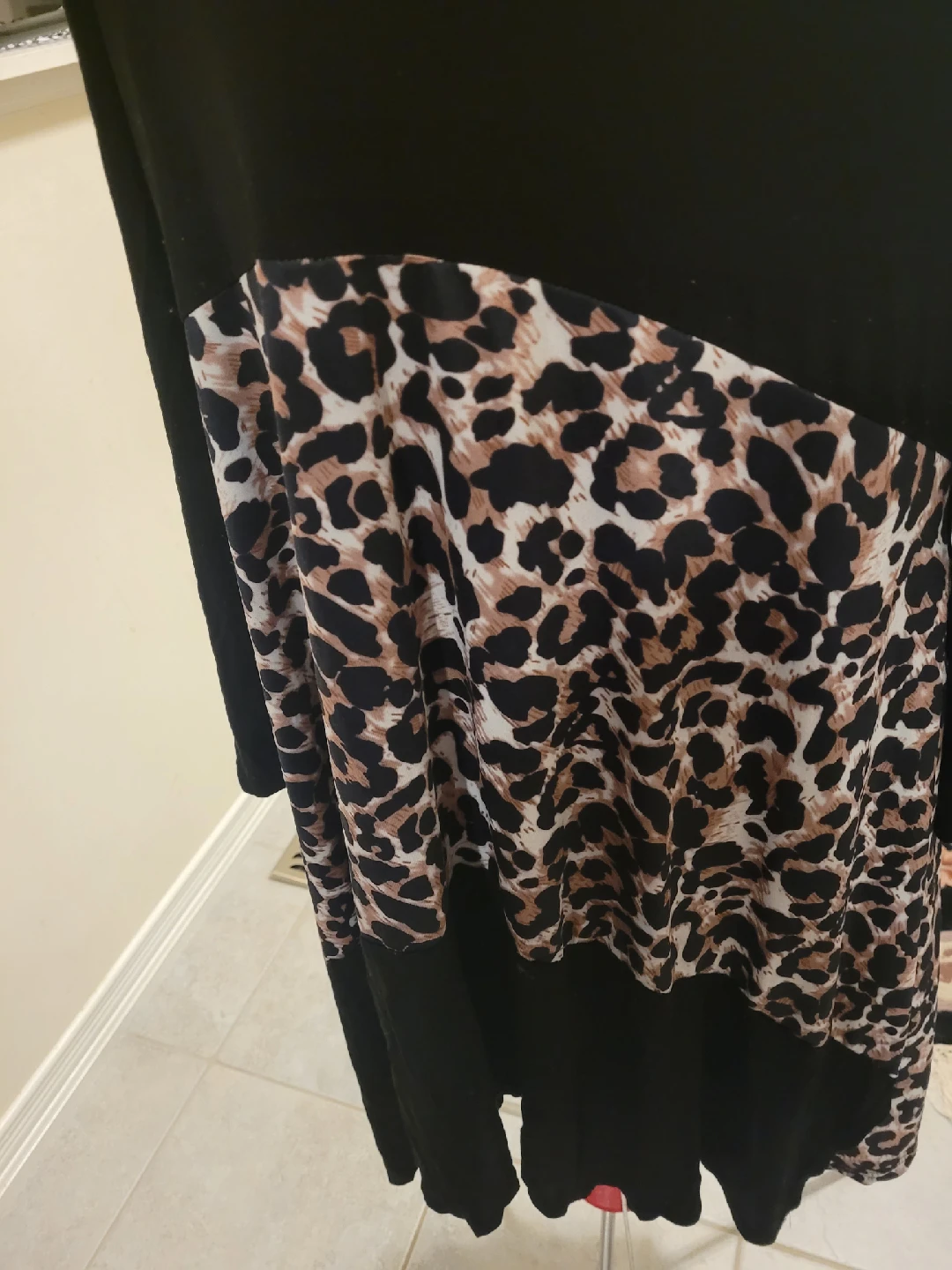 Black & Leopard Print Tunic Dress - photo 2