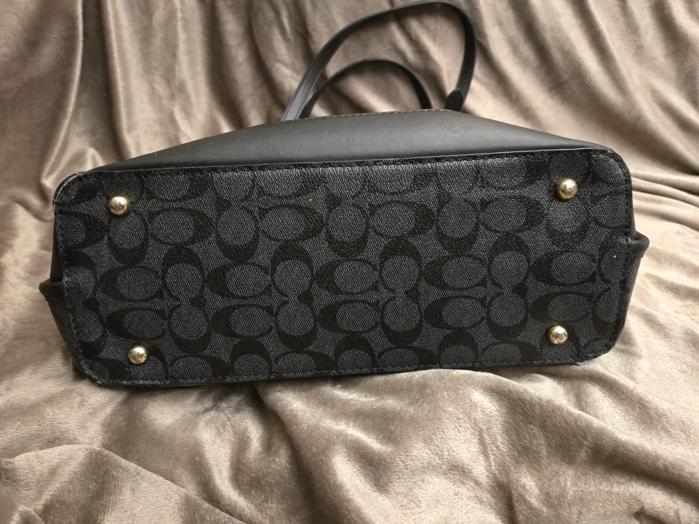 Coach Black/Grey Signature Tote Bag image indicator(3)