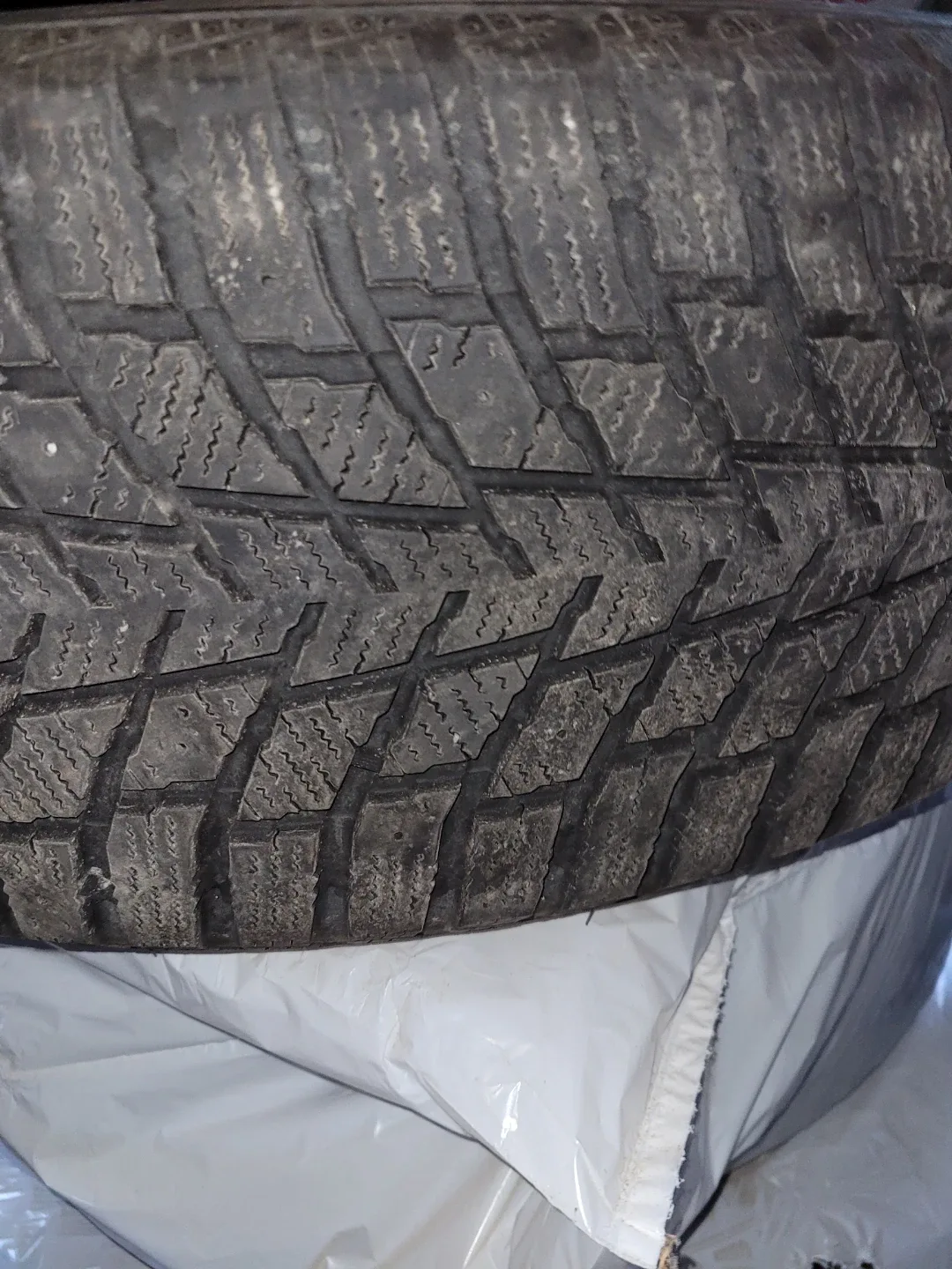 4 Sailun Ice Blazer Tire 265/55 R20