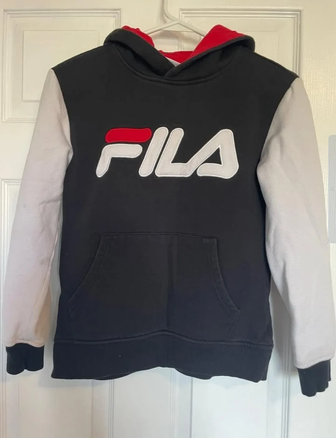 Fila & Levi's Hoodies - Age 10 to 12 image indicator(4)
