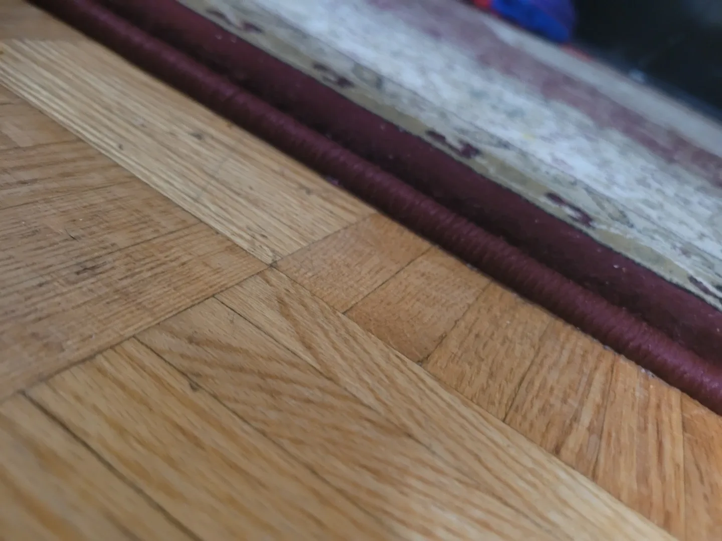 Large area Rug and runner image indicator(3)