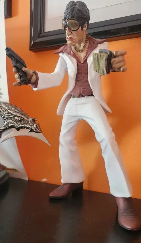 Scarface Tony Montana Action Figure image indicator(3)