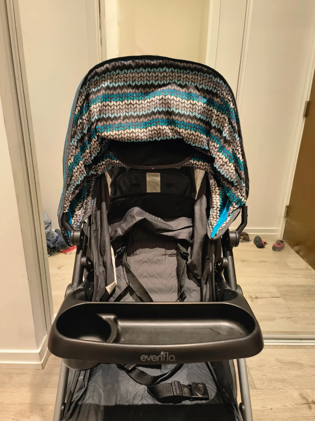 Evenflo Travel System with Infant Car Seat & Stroller image indicator(3)