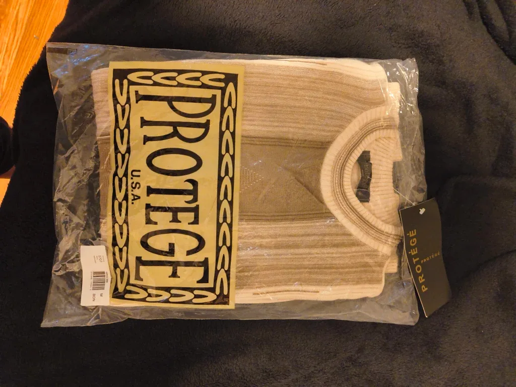 Vintage 96 Collection Sweater - Large thumbnail