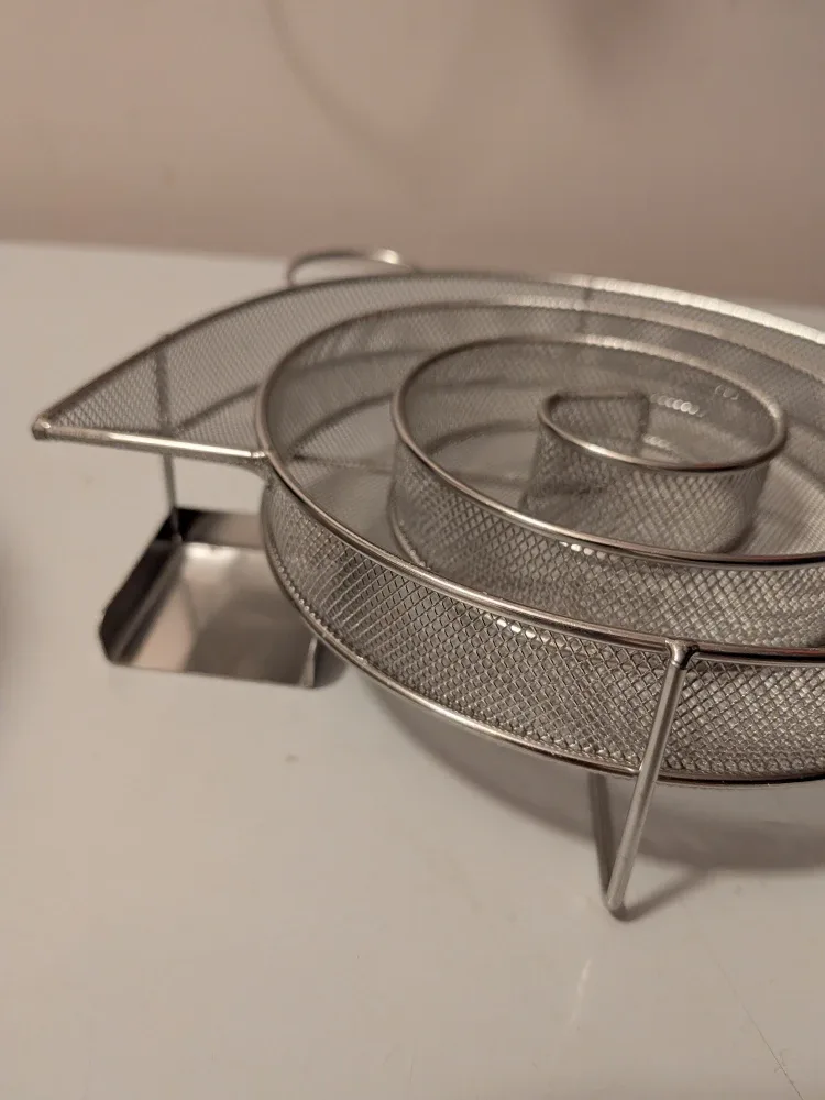 BBQ Stainless Steel Spiral Wood Chip Smoker New image indicator(2)