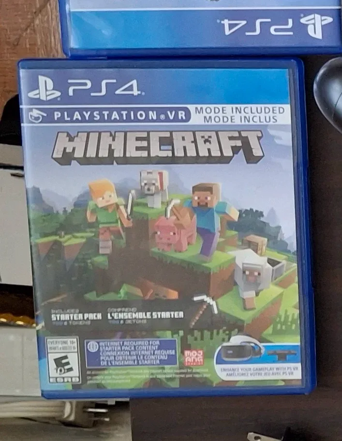 Minecraft PS4 Game (PlayStation VR Compatible)