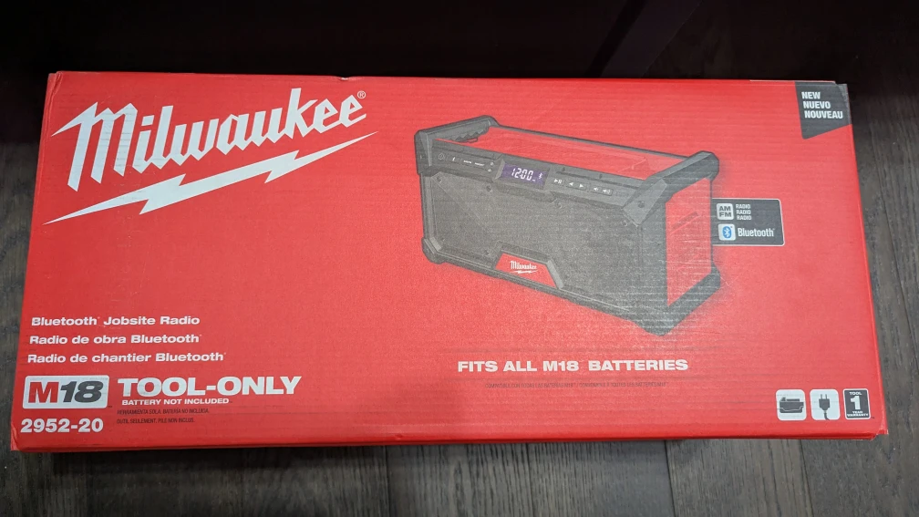 New Milwaukee M18 Bluetooth Jobsite Radio