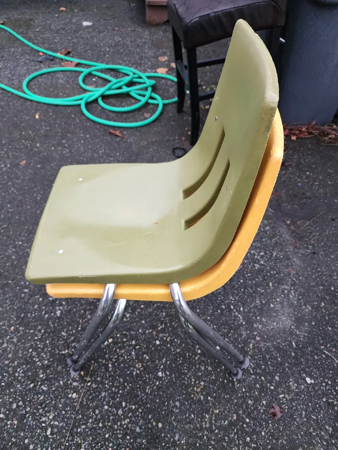 Vintage Stacking Chairs - Set of 29 pcs image indicator(10)