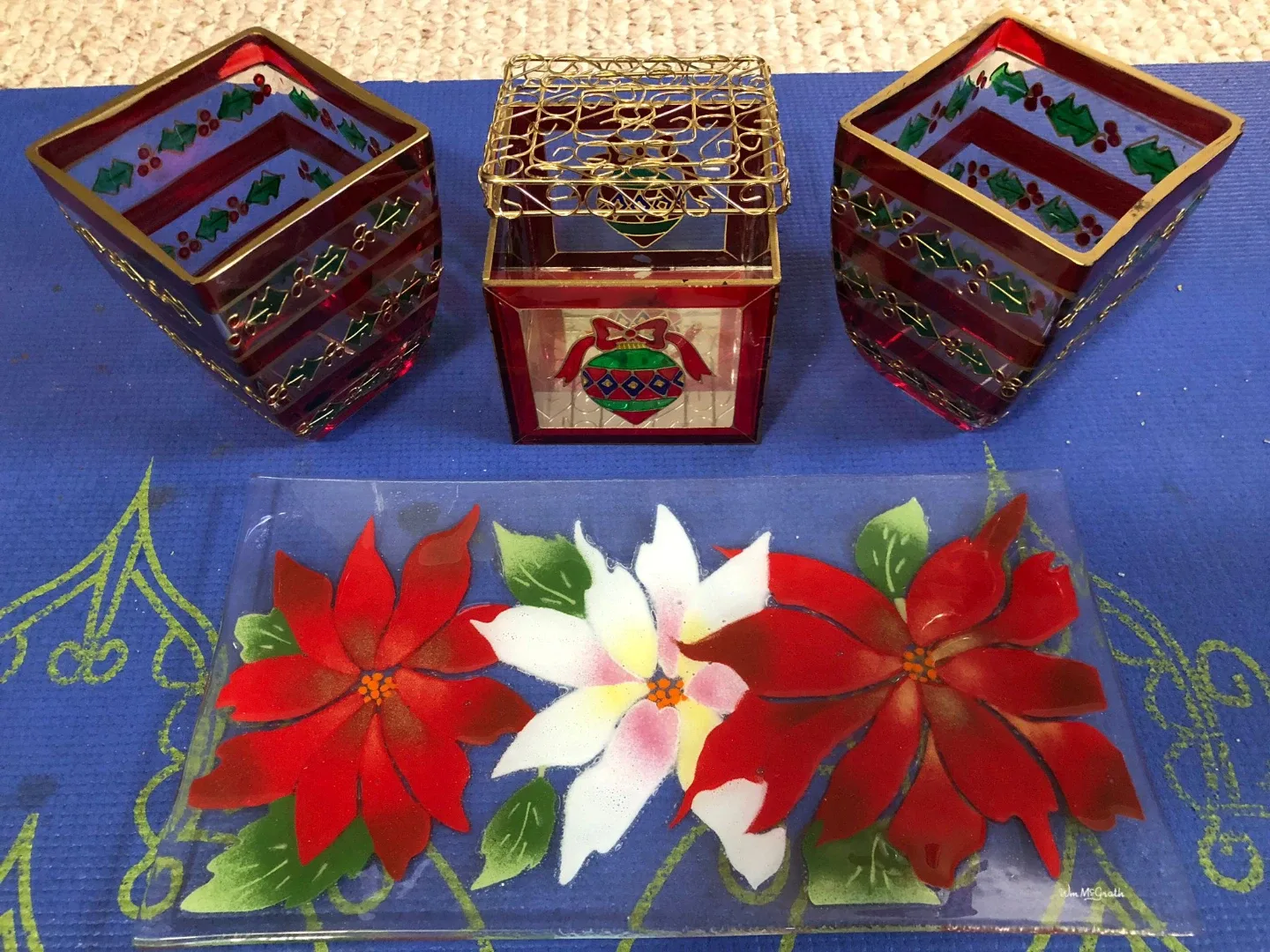 Festive Holiday Decor - Set of 3 thumbnail