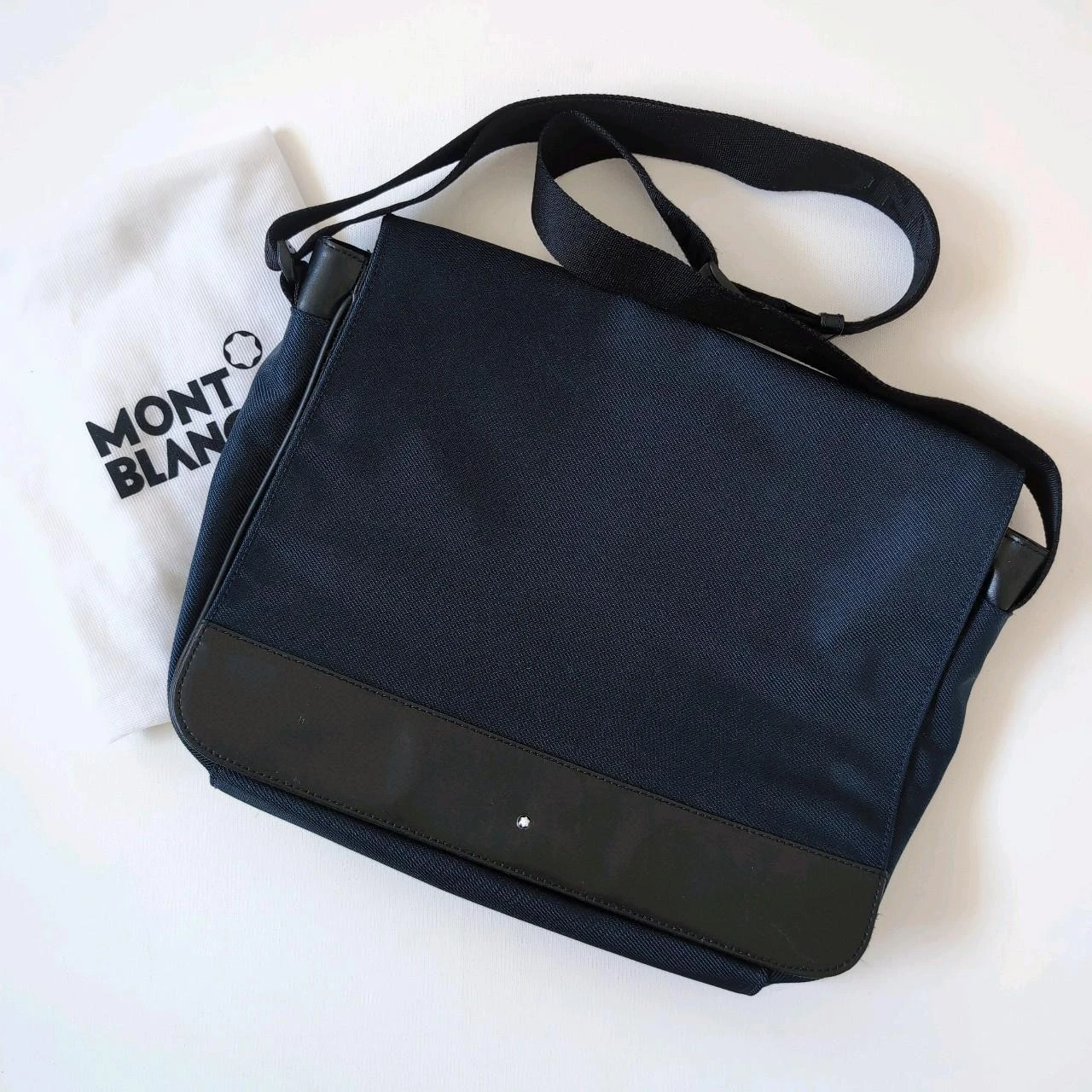 Montblanc Nightflight Large Messenger Bag - Navy Blue