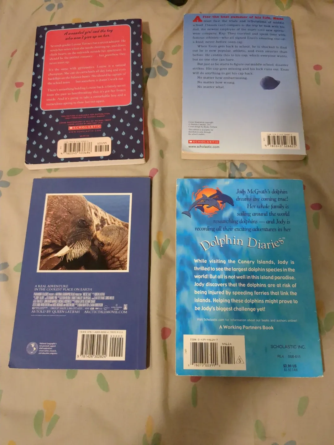 Kids' Book Bundle: Magic Tree House, Geronimo Stilton + image indicator(3)