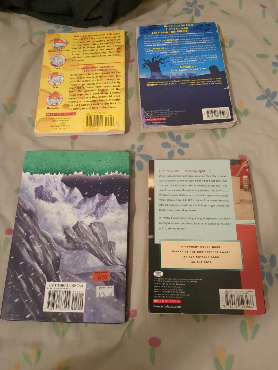 Kids' Book Bundle: Magic Tree House, Geronimo Stilton + image indicator(5)