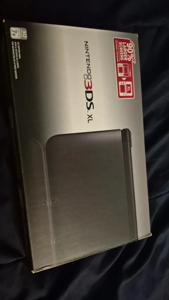 Nintendo 3DS XL - 90% Larger Screens