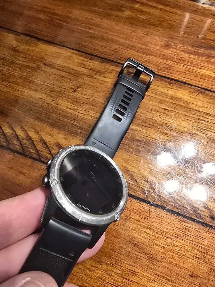 Garmin Fenix 5S Plus GPS Watch image indicator(2)