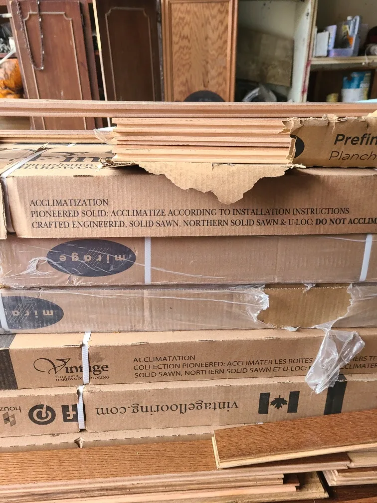 Brand New in the box Hardwood Flooring image indicator(4)