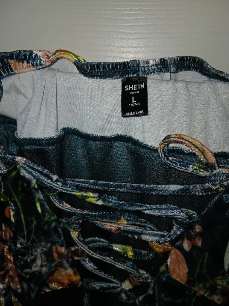 Floral Print Velvet Lace-Up Back Bodycon Dress - Size L image indicator(4)