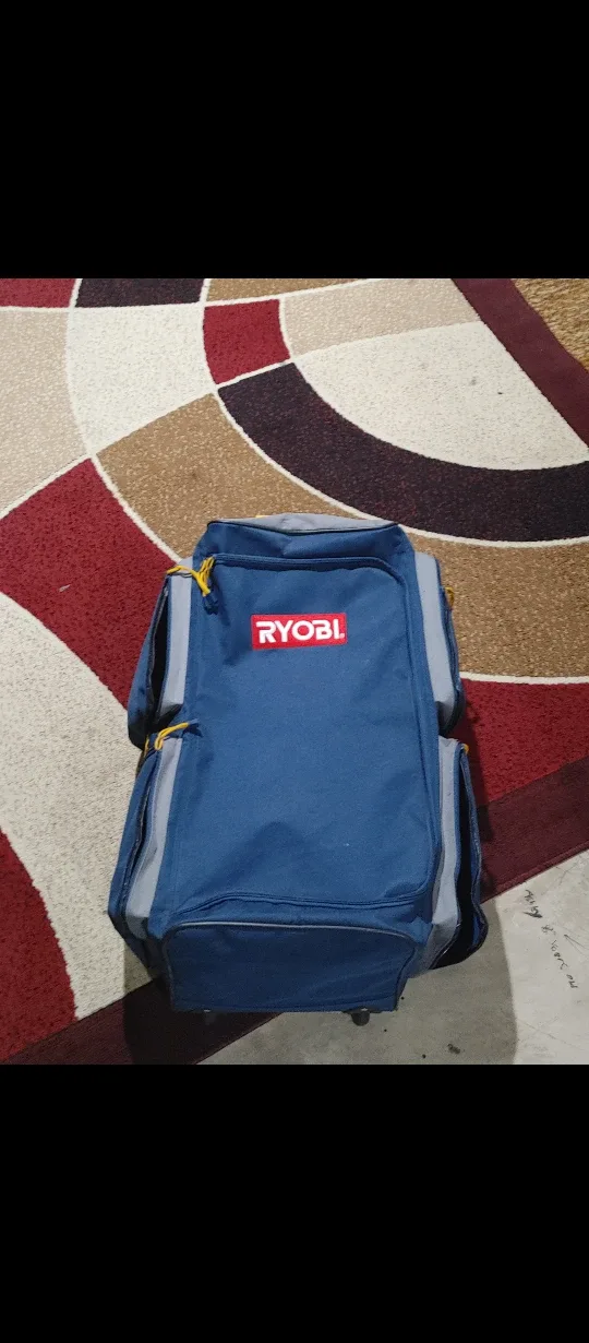 Power tools ryobi and mixed image indicator(2)