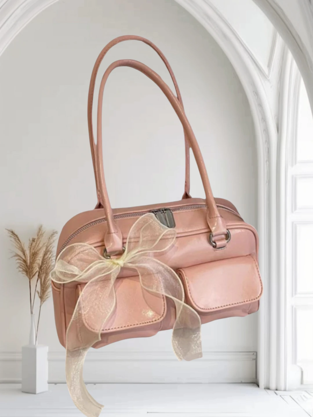 Pink Handbag with Bow Detail - photo 3