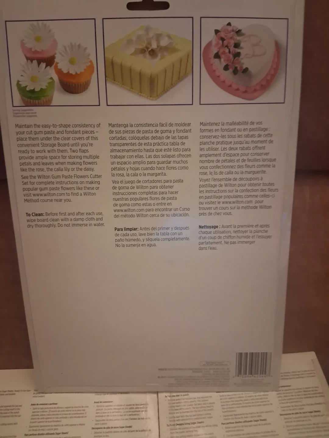 Wilton Gum Paste Board & Sugar Sheets Punch Set, image indicator(5)