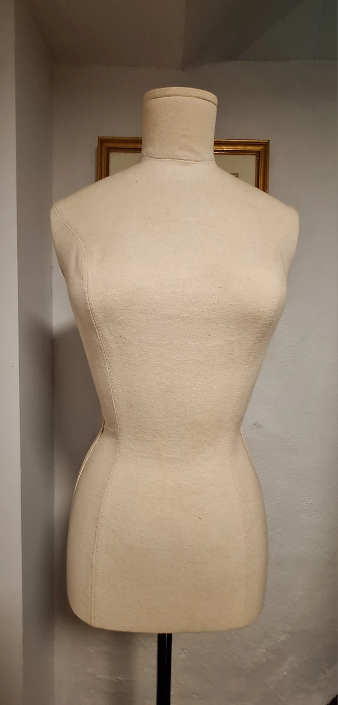Adjustable Dress Form Mannequin - photo 2