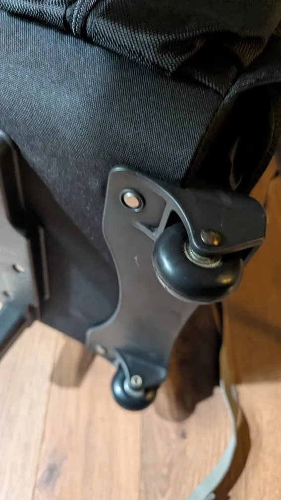 Aoking Wheeled Backpack - Blue & Black image indicator(3)