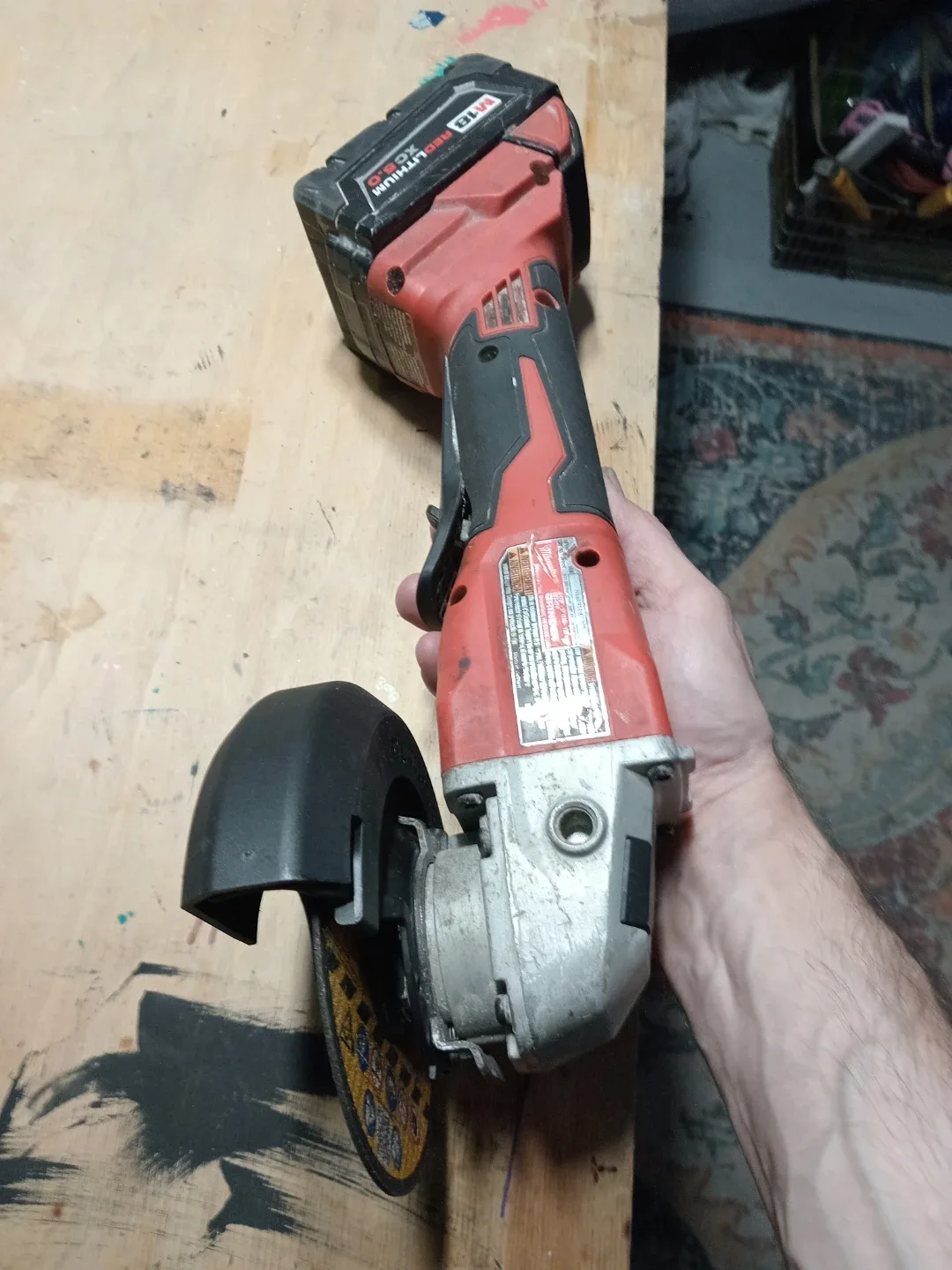 Milwaukee M18 REDLITHIUM XC5.0 Angle Grinder image indicator(5)