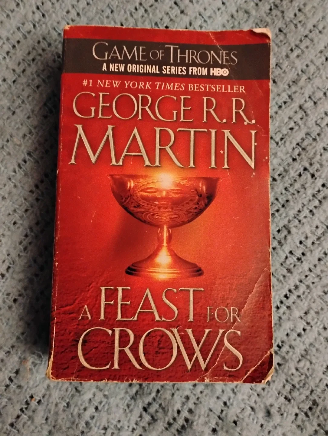 BOOK - A FEAST OF CROWS BY GEORGE RR MARTIN, PAPERBACK thumbnail