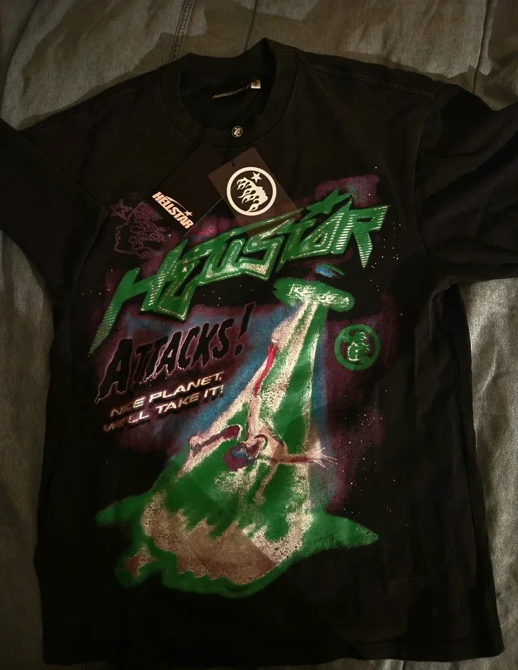 *large* Hellstar "Attacks" Tee shirt