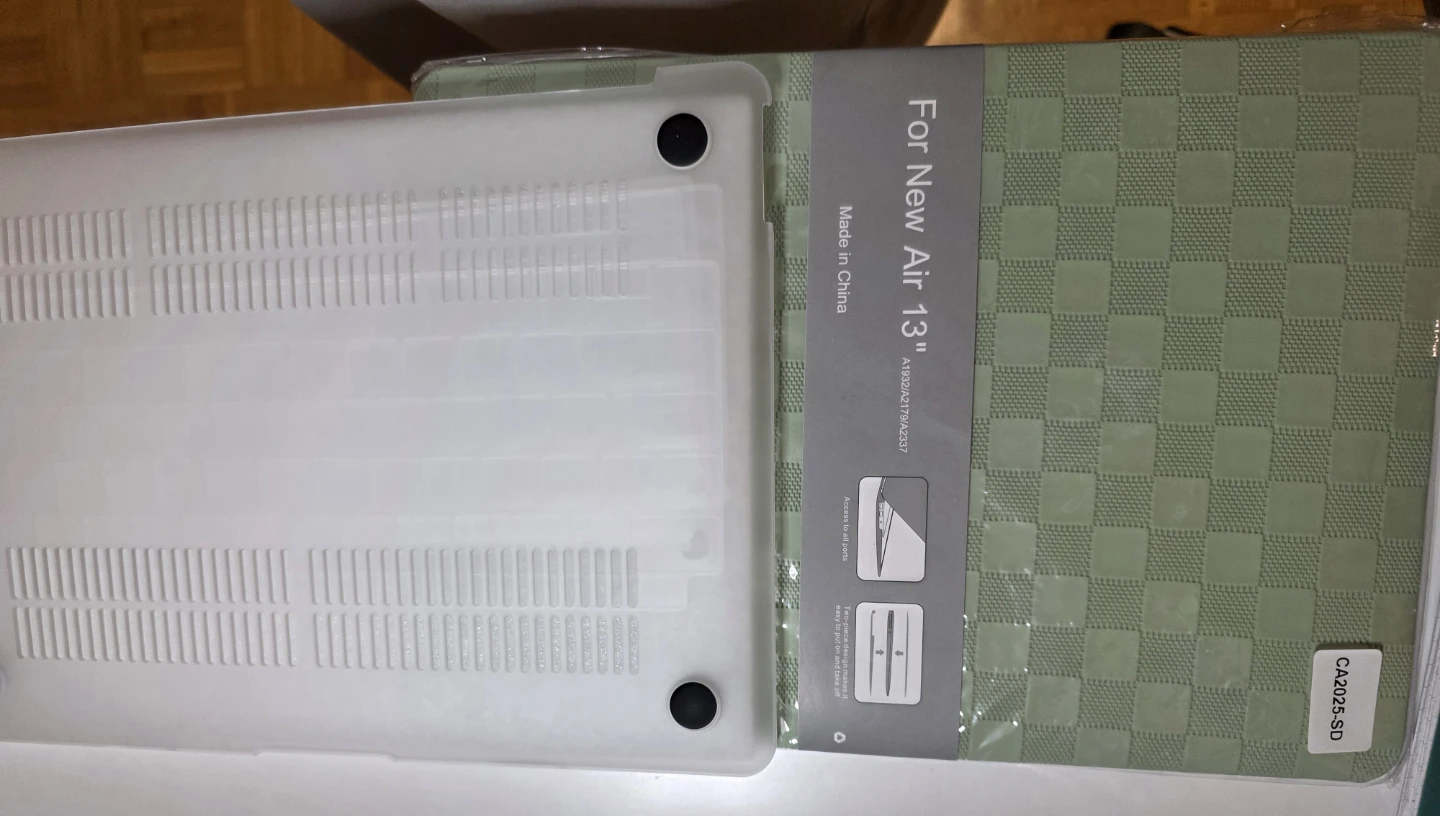 New Air 13" MacBook Case - Green Checkered - photo 5