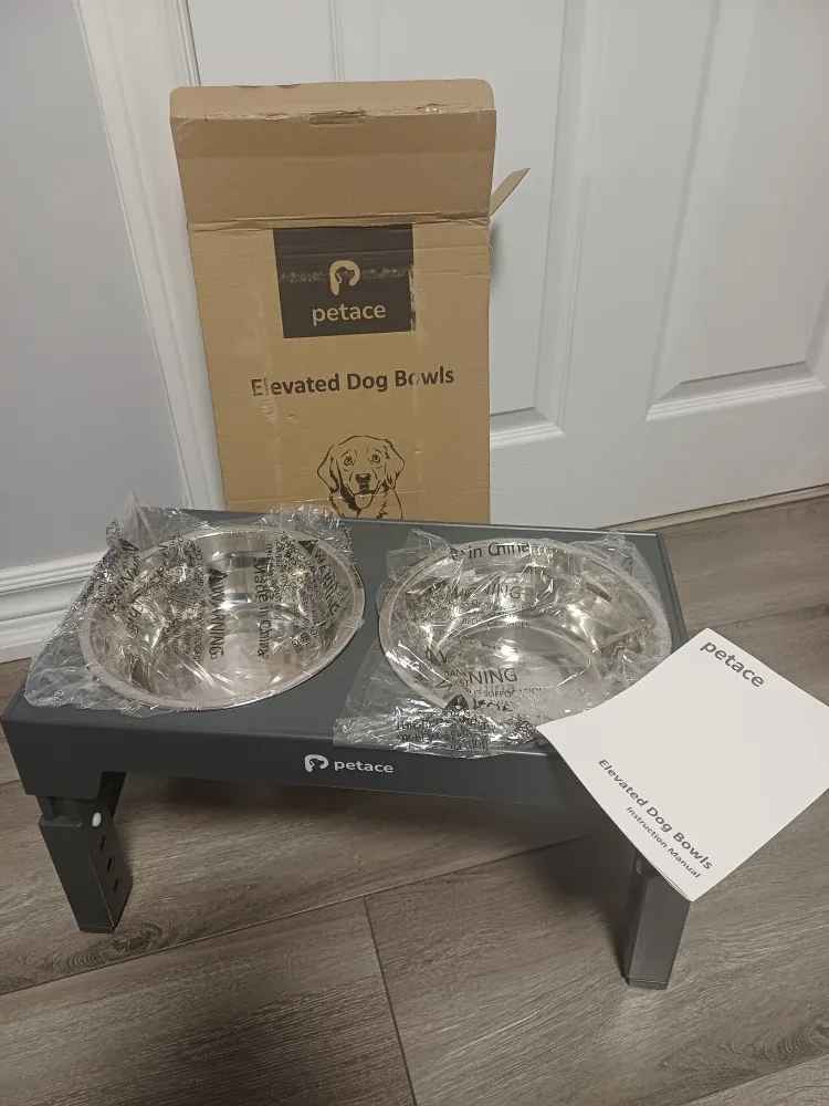 Petace Elevated Dog Bowls - New in Box! image indicator(4)