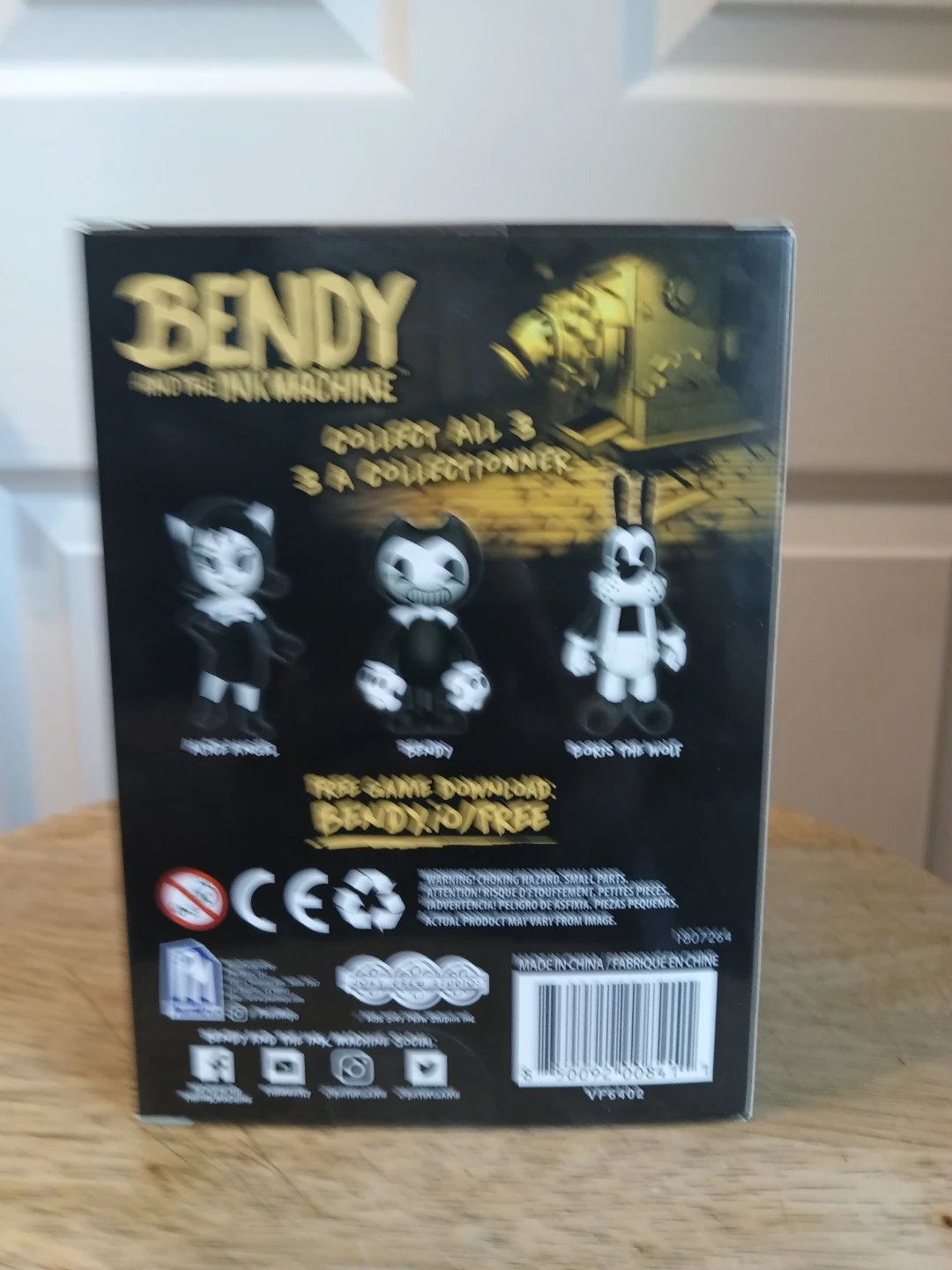 Bendy and the Ink Machine Boris the Wolf Figure - photo 3