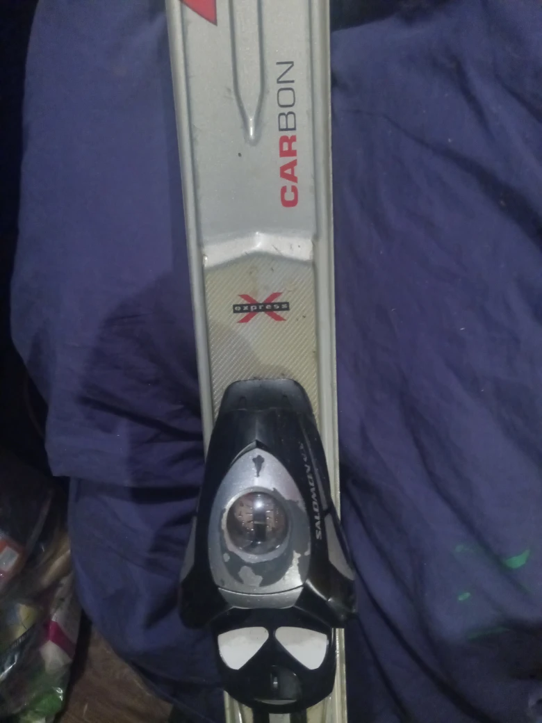 Used Skis: Salomon 710  bindings , Elan, Mantis m8 160 - photo 4