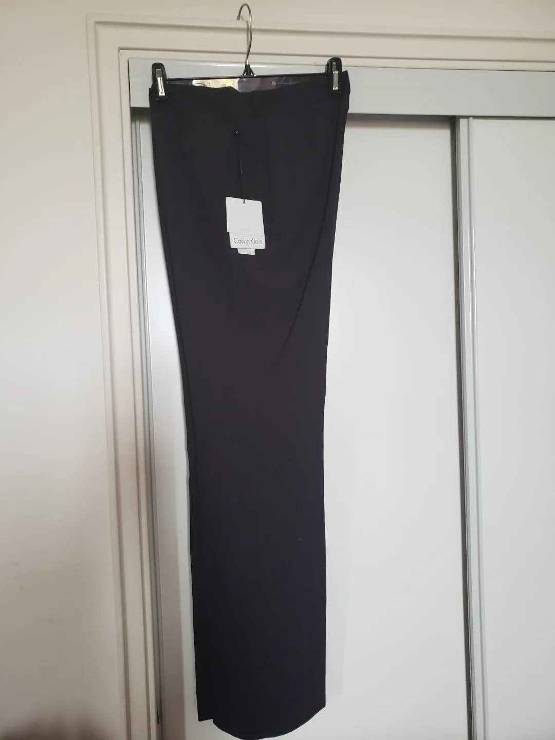 Calvin Klein Modern Fit Black Pants - Size 4
