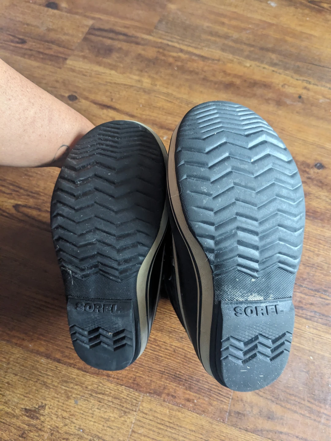 Sorel Winter Boots - Size 2 - photo 3