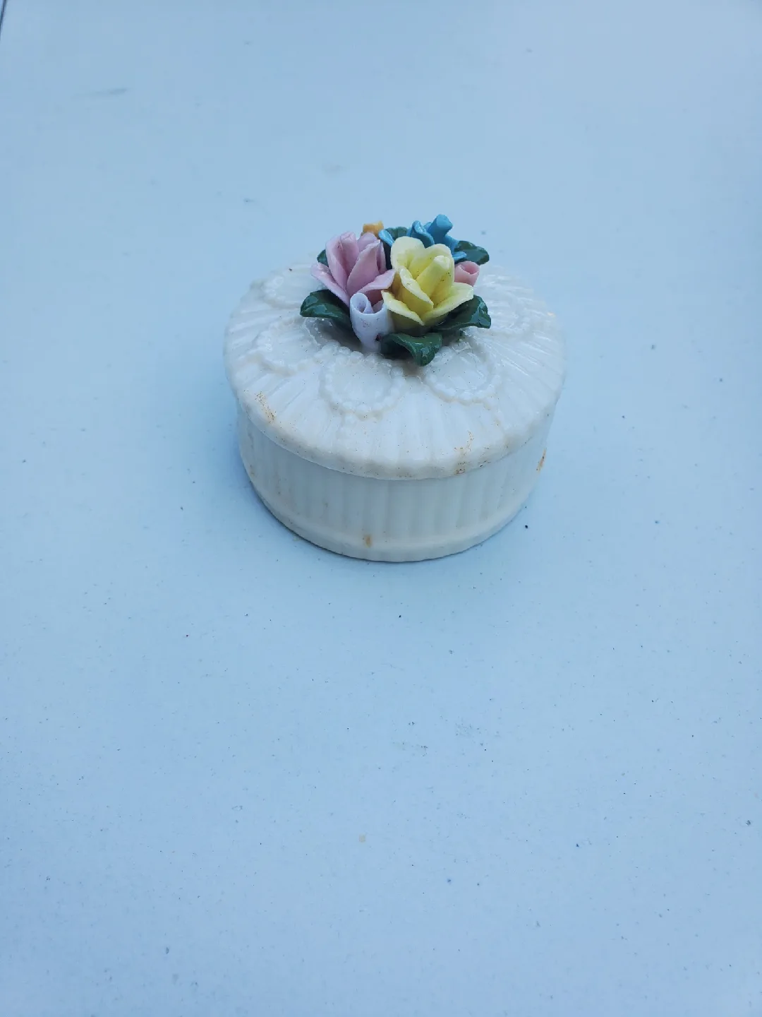 Vintage Porcelain Trinket Box with Floral Detail thumbnail