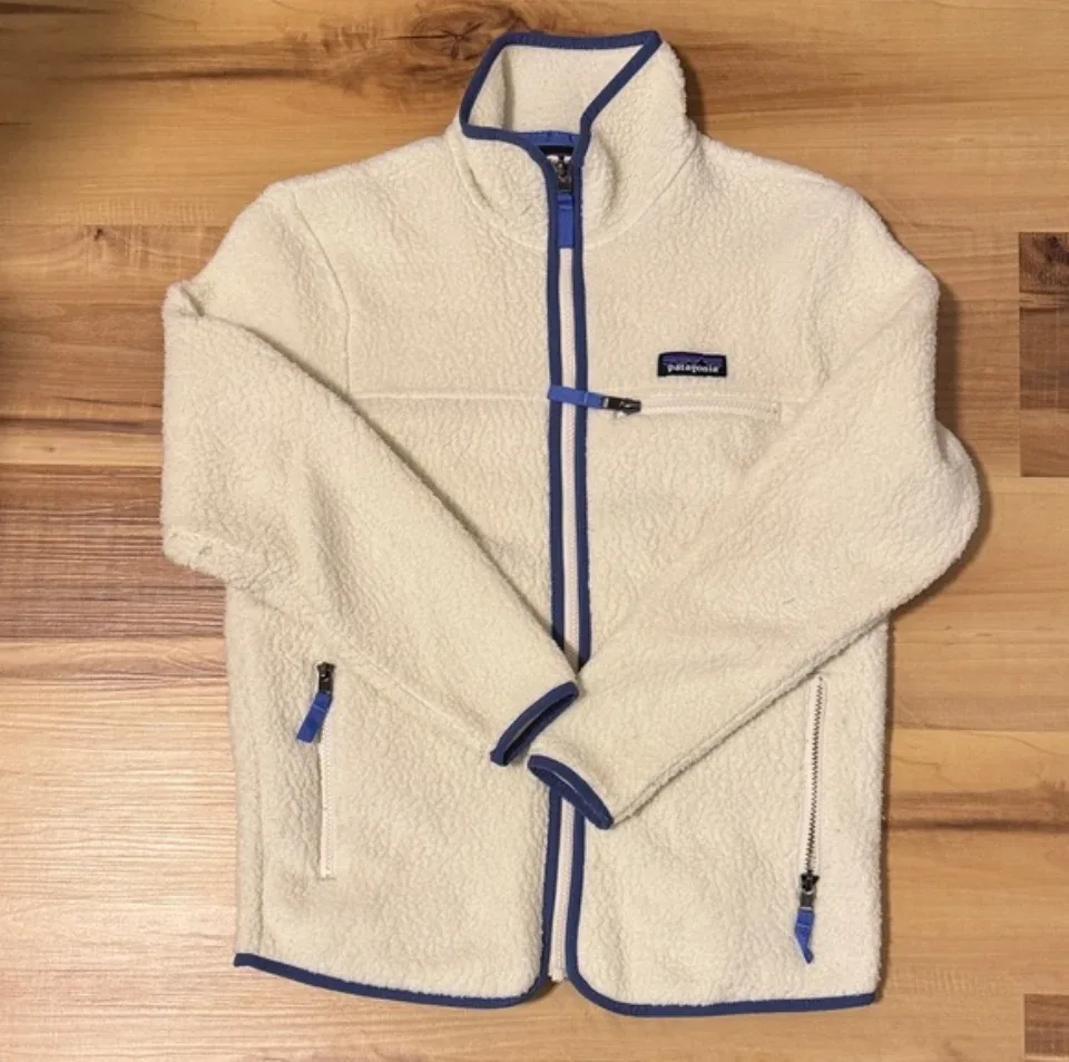 Women’s Patagonia Cream Fleece Jacket