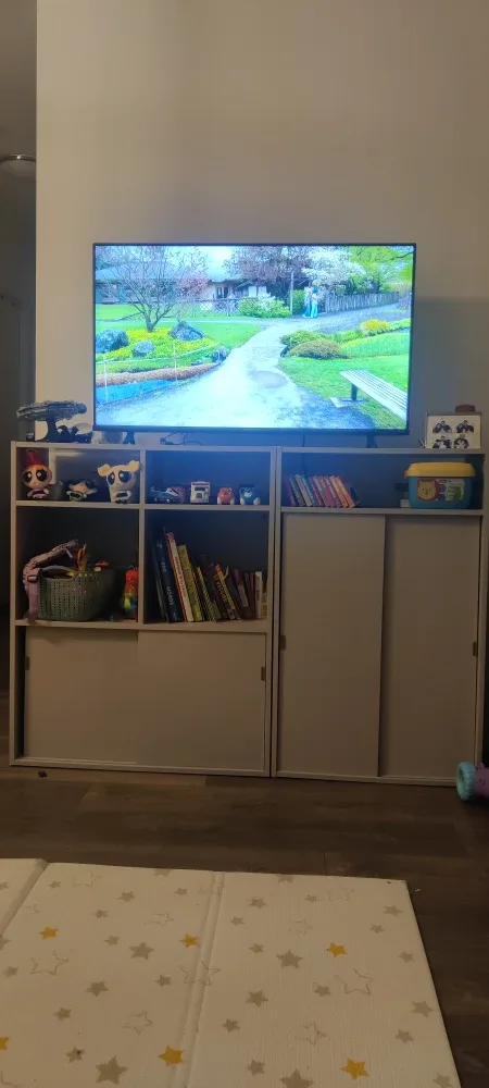 Moving out sale - ikea TV unit thumbnail