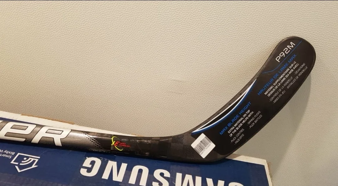 BRAND NEW Bauer Vapor Flylite Hockey Stick, P92M