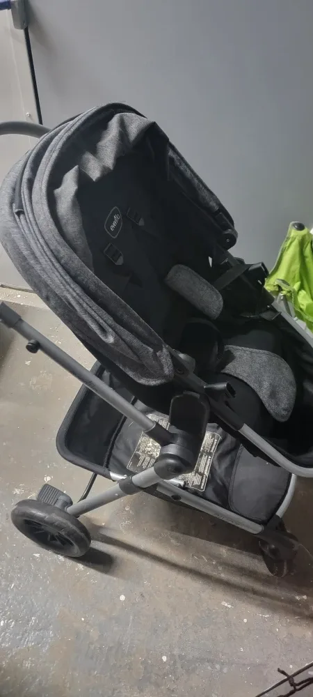 Evenflo Stroller - Great Condition!