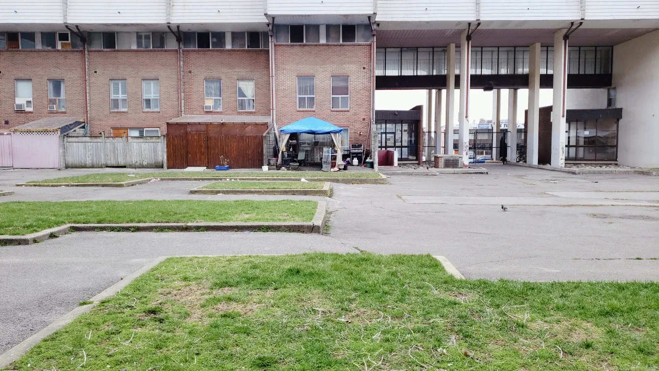 FEMALE : ROOM for Rent image indicator(6)