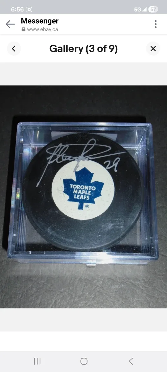 Signed Toronto Maple Leafs Hockey Puck, Felix Potvin image indicator(4)