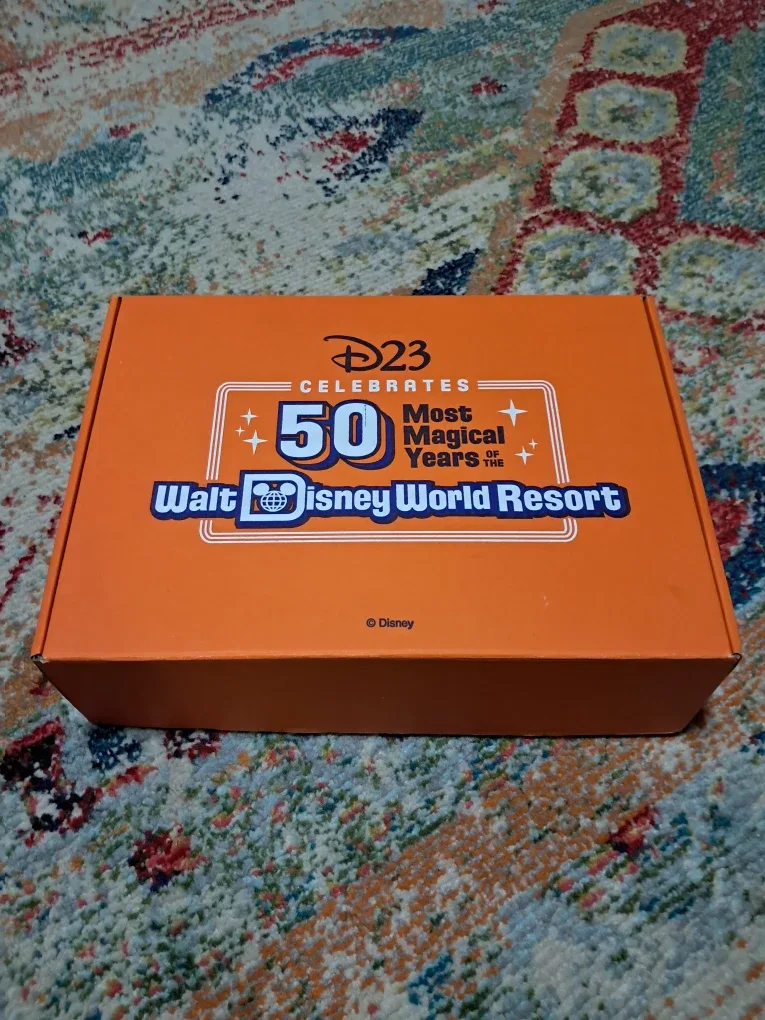 D23 Celebrates 50 Years of Walt Disney World Box image indicator(2)
