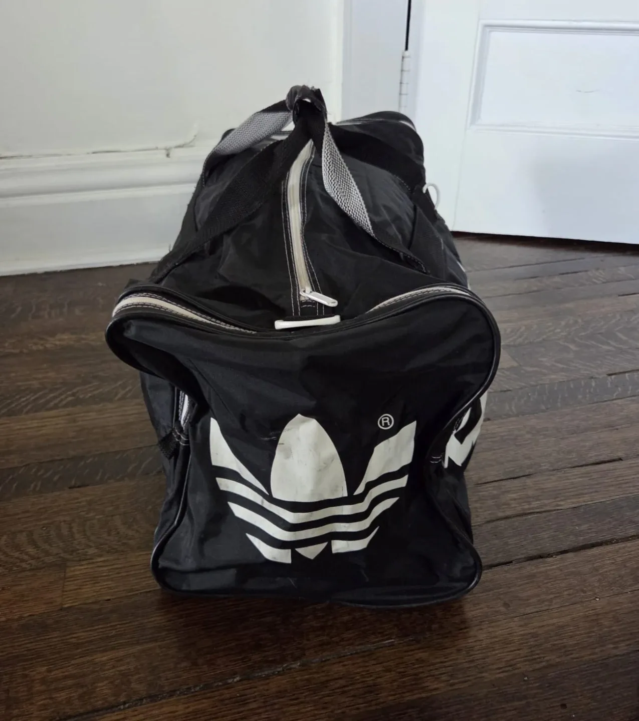 Adidas Duffle Gym Bag image indicator(3)