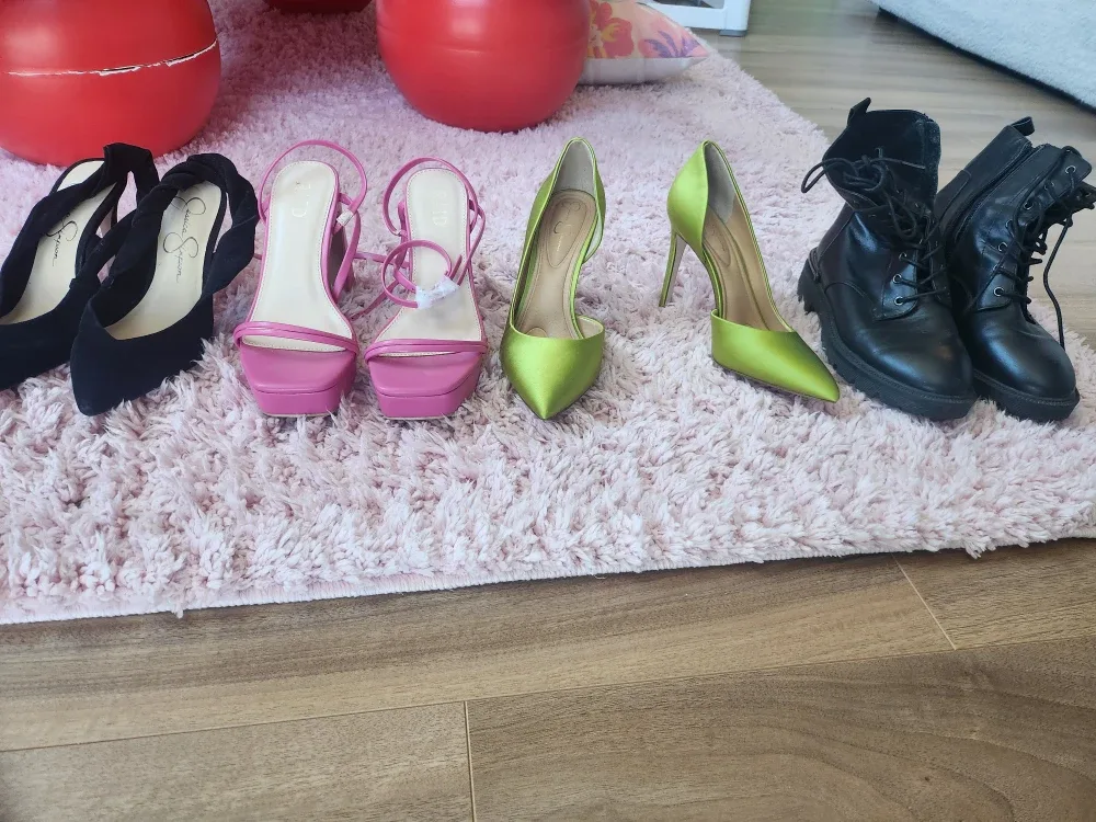 Assorted Women's Shoes: Jessica Simpson, RAID