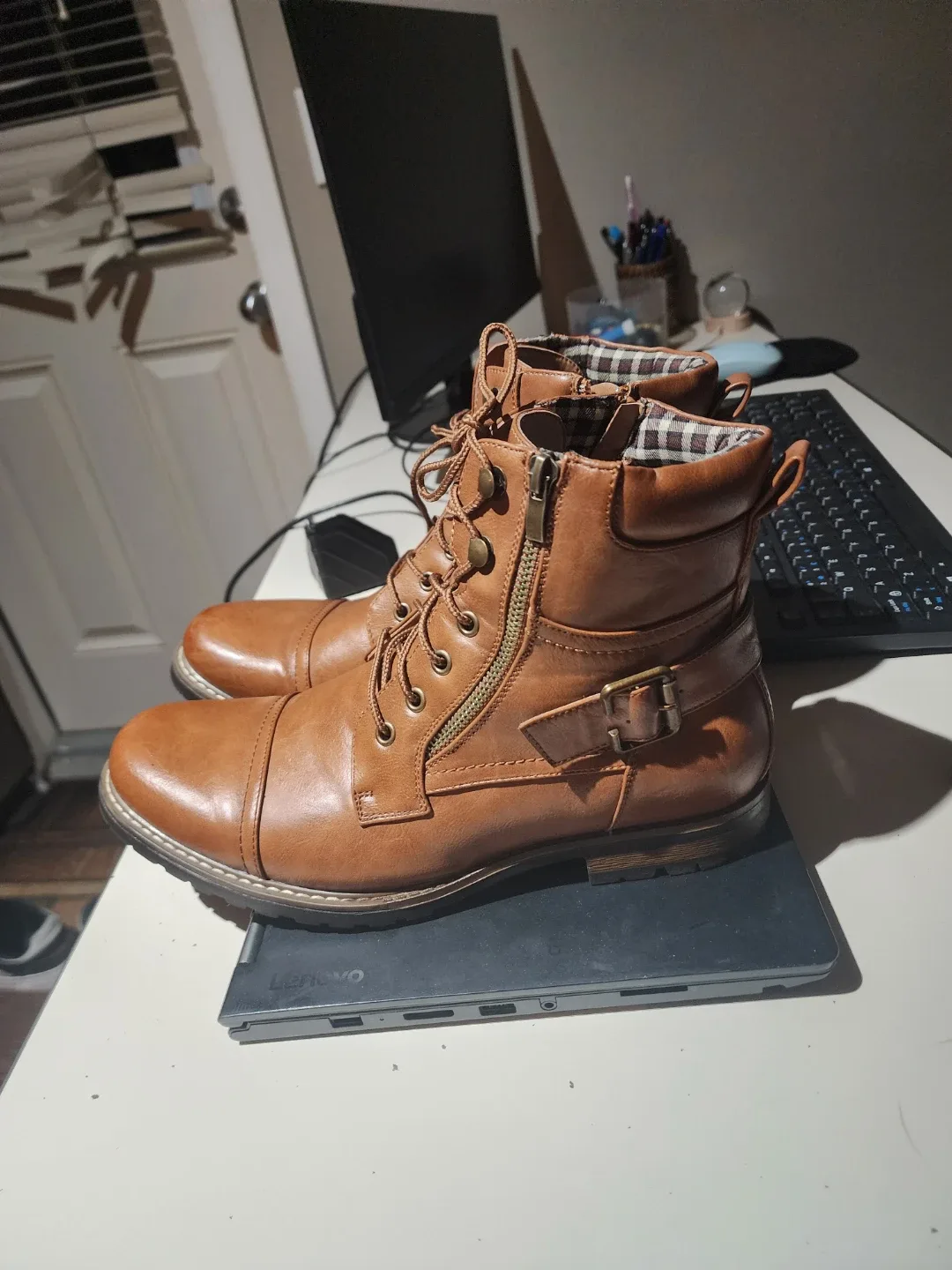 Brown Ankle Boots image indicator(3)